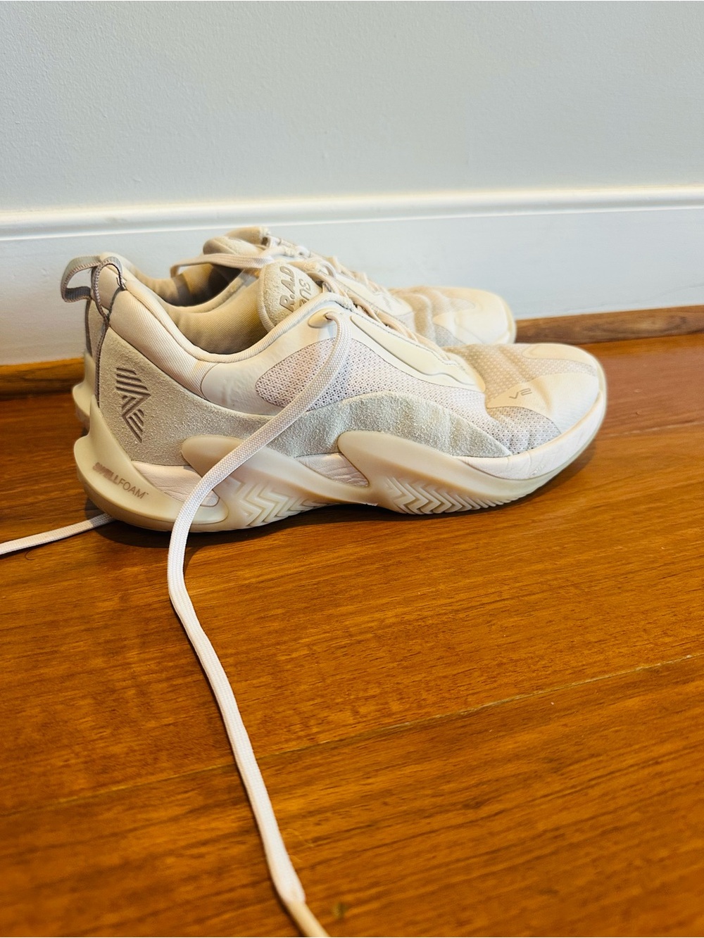 R.A.D. One V2 Crystal Gray Sneakers 6/7.5 - Picture 6 of 12